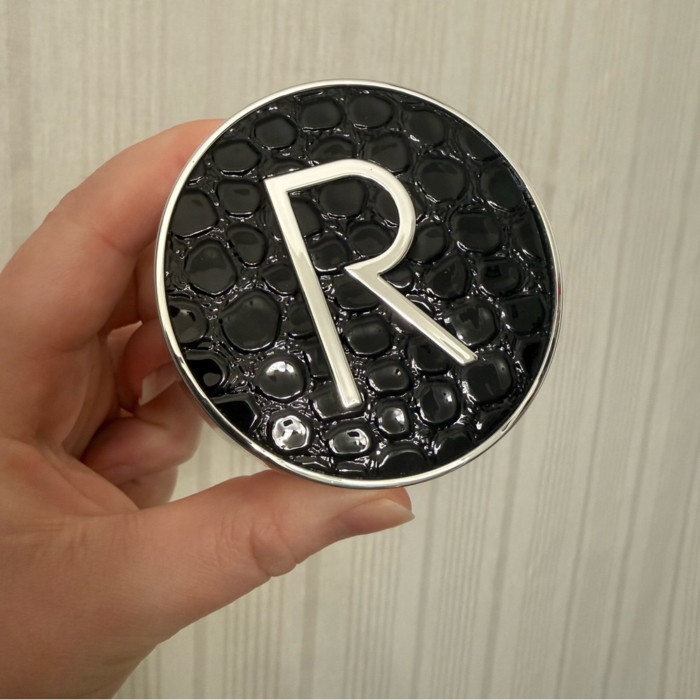 NIB🪩 Rodial Glass Powder Loose Blurring Powder - Picture 5 of 7